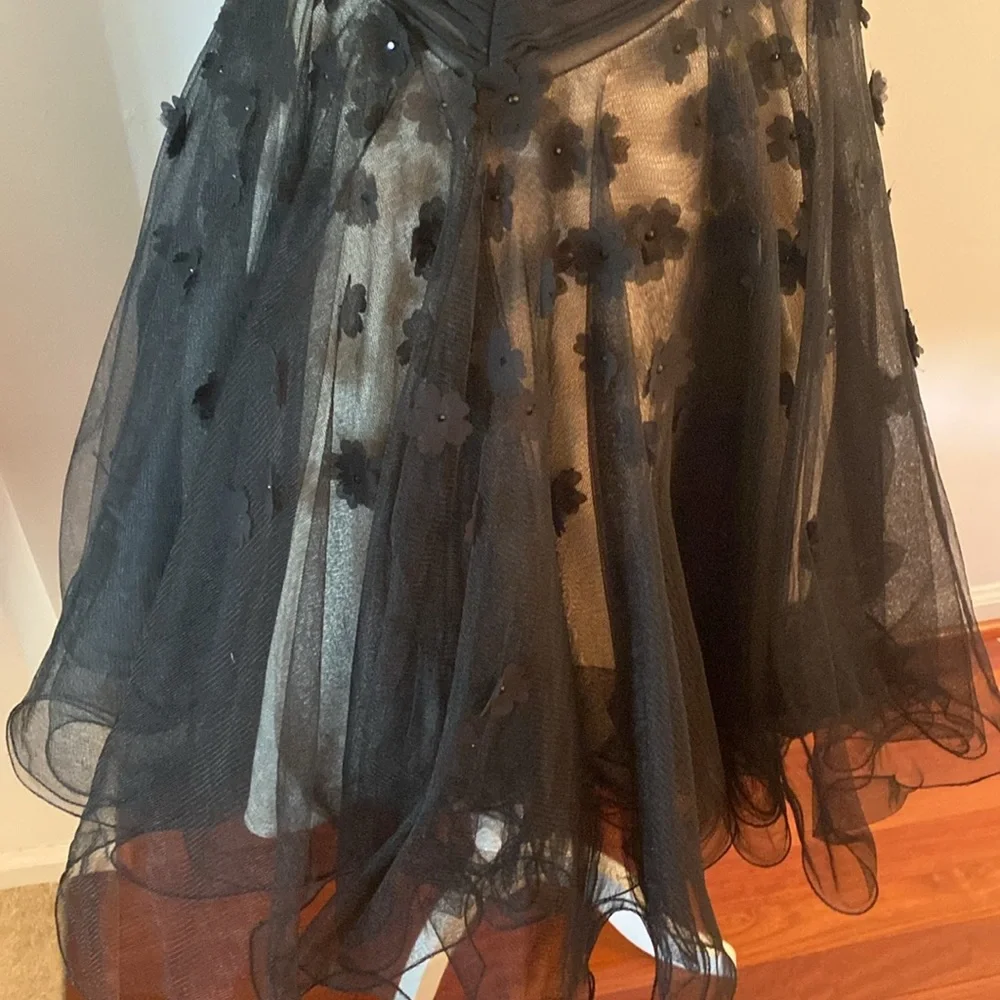 Tony Bowls size 4 party/prom dress - Picture 6 of 13